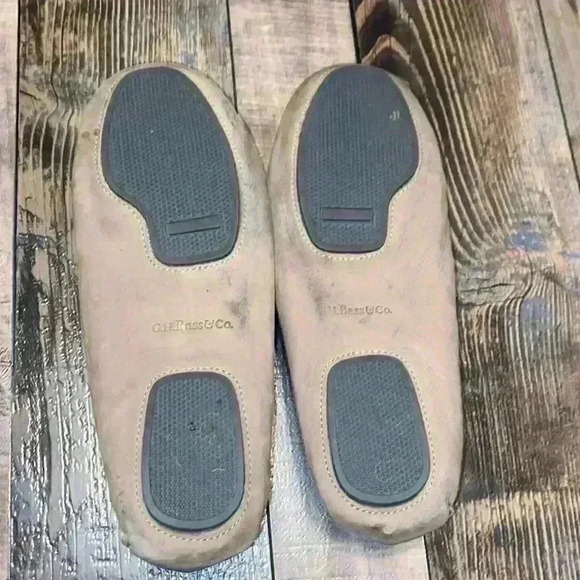 G.H. Bass & Co Natalia Tan Leather Loafer size 7.5 - Picture 5 of 6